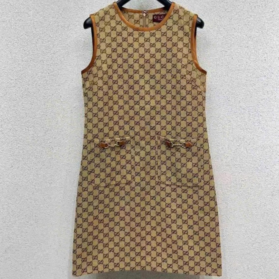 Đầm sát nách dáng dài họa tiết monogram Gucci 2