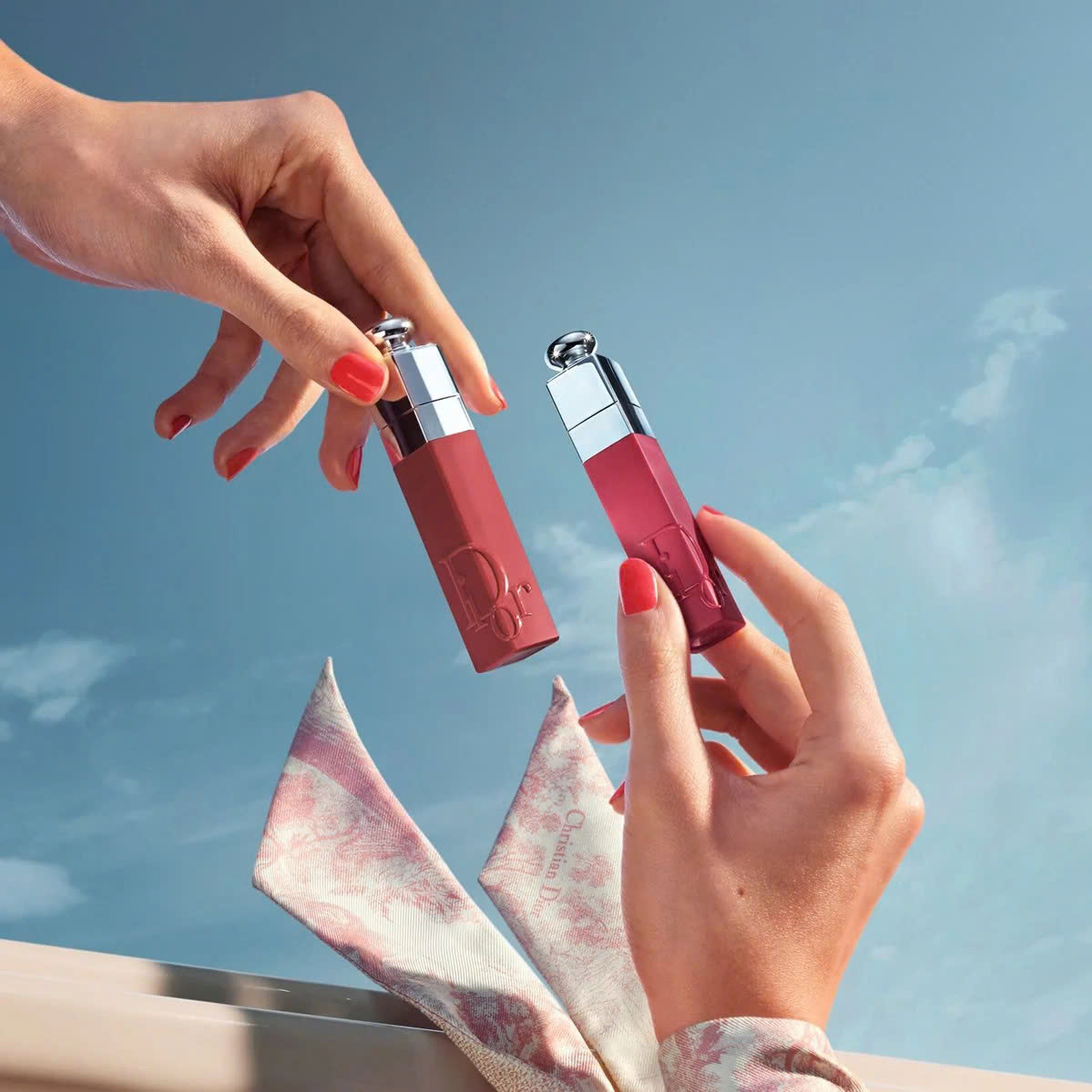Son Dior Addict Lip Tint 561 Natural Poppy Màu Đỏ Cam 1