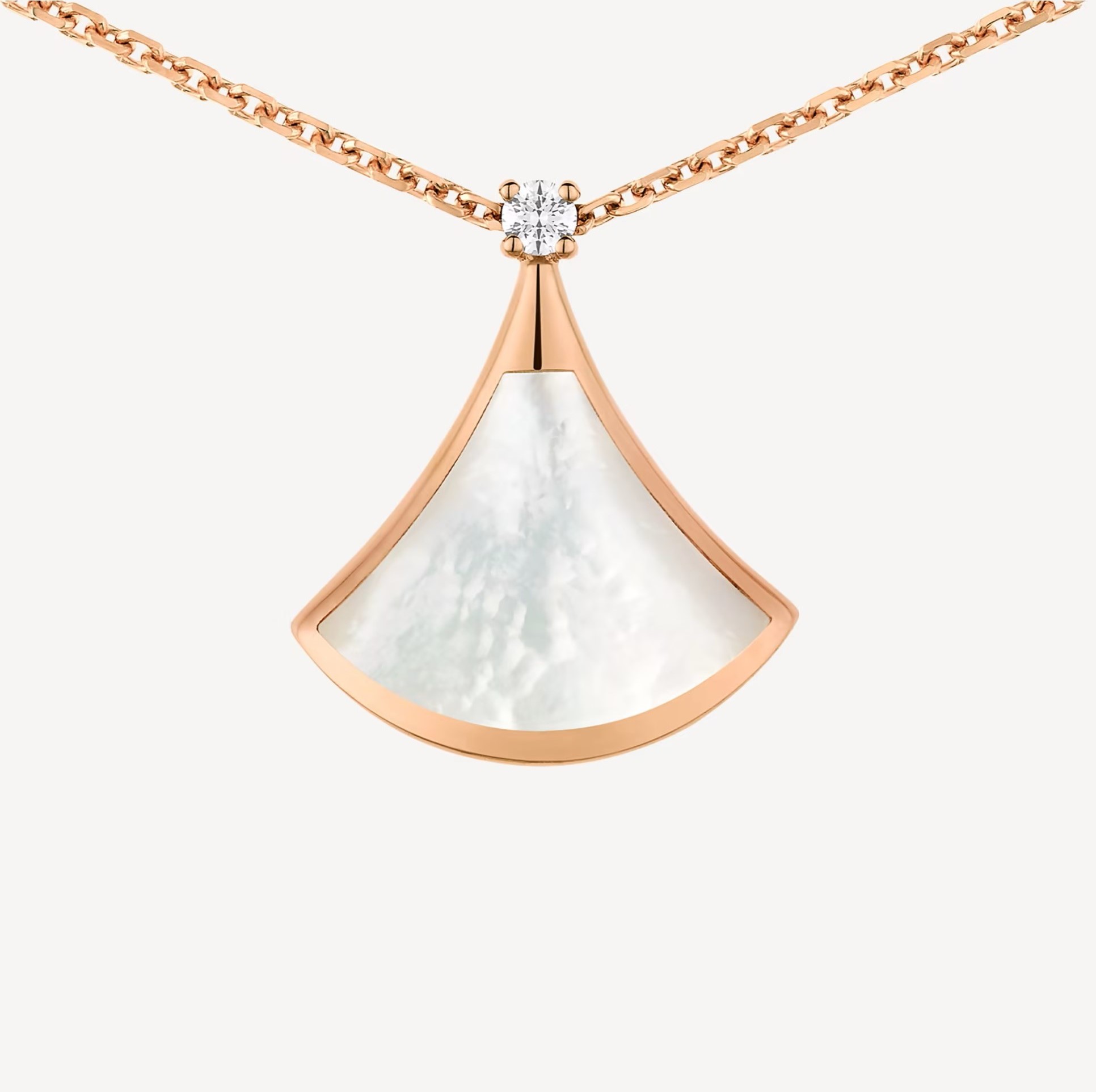 DÂY CHUYỀN BVLGARI DIVAS DREAM NECKLACE 350062 MÀU TRẮNG 4