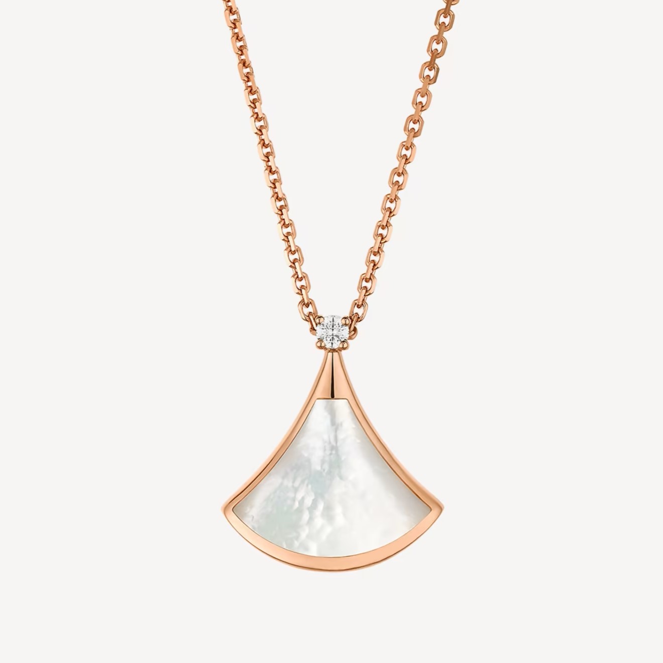 DÂY CHUYỀN BVLGARI DIVAS DREAM NECKLACE 350062 MÀU TRẮNG 5
