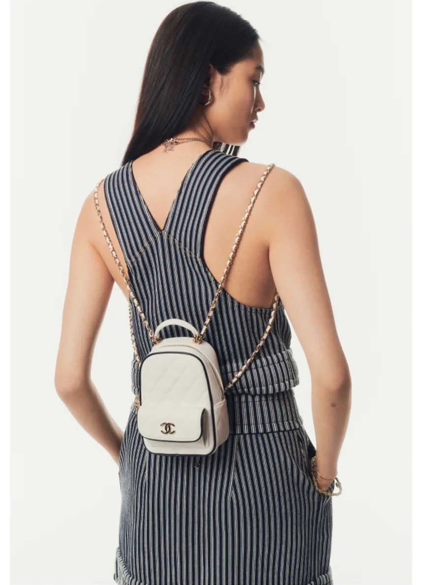 Balo Chanel Mini Backpack Lambskin White Black 7