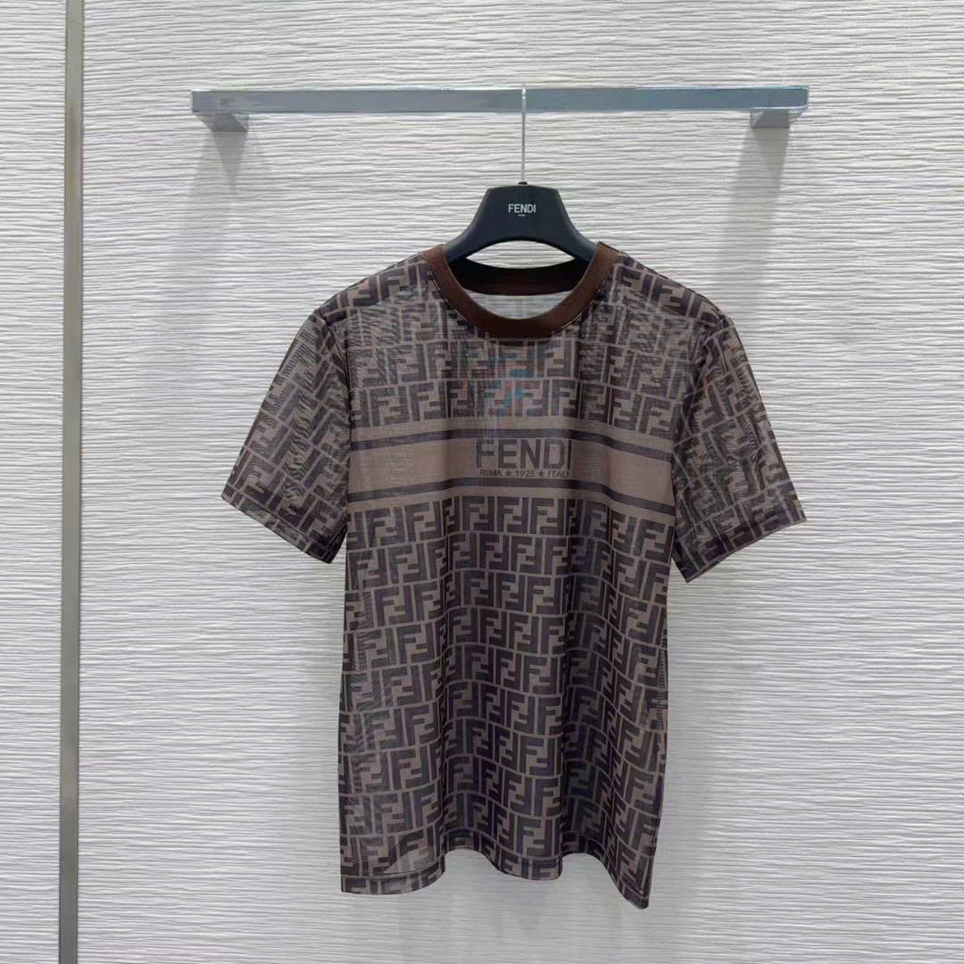 Áo thun màu nâu tay ngắn cổ tròn Fendi 11