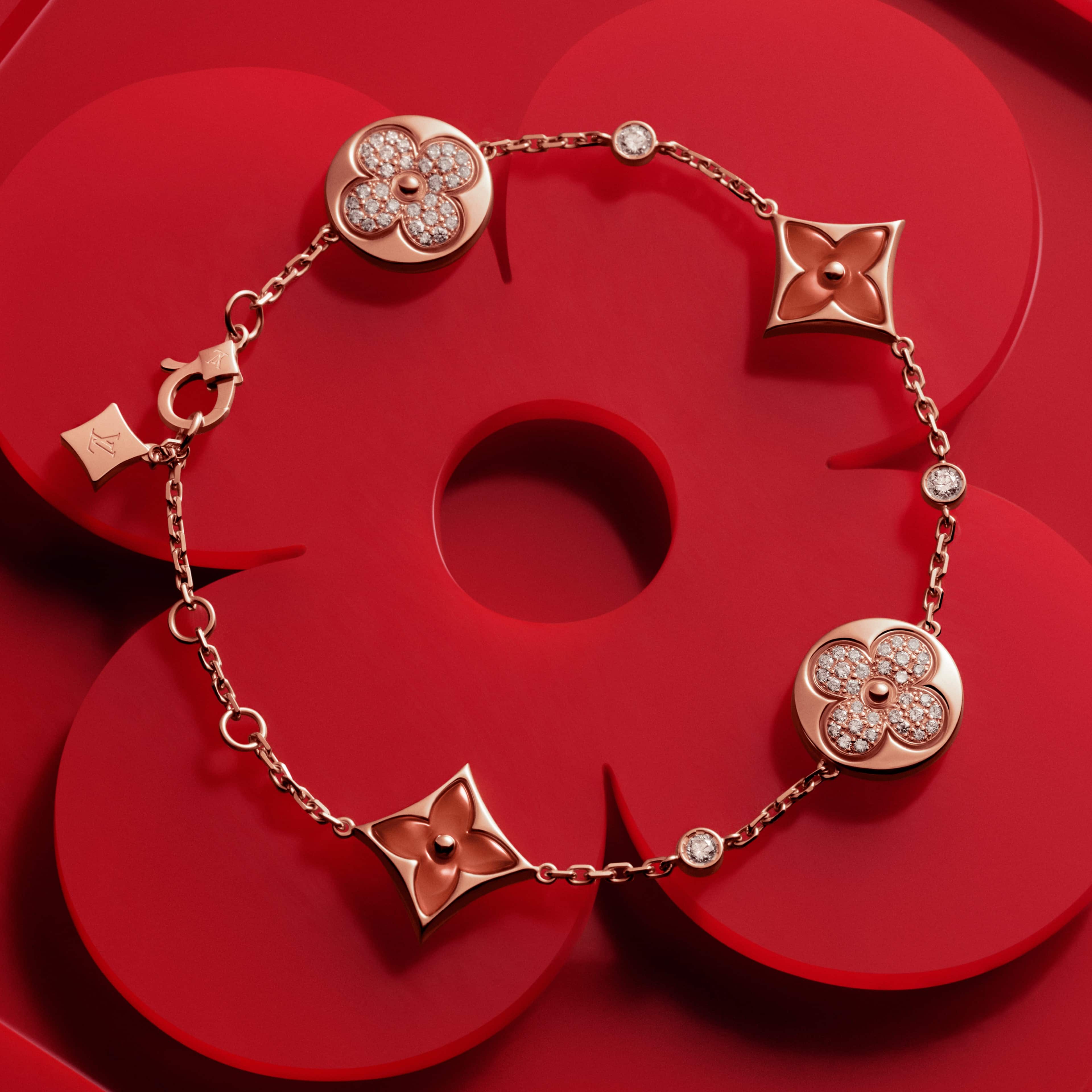 Vòng tay Louis Vuitton Color Blossom BB Multi-Pattern Bracelet Cornelian and Diamonds 1