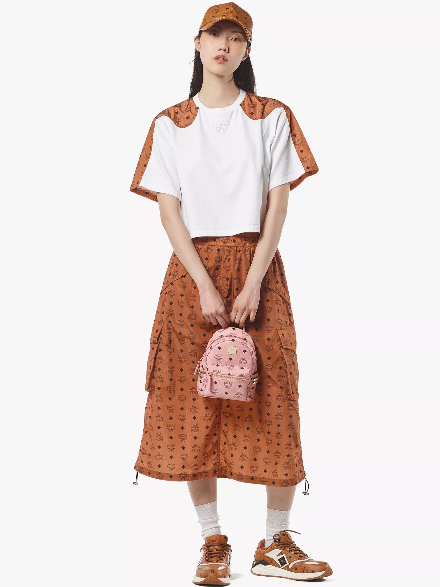 Balo nữ MCM Size 18 X-Mini Stark Bebe Boo Soft Pink Side Studs Backpack in Visetos 5