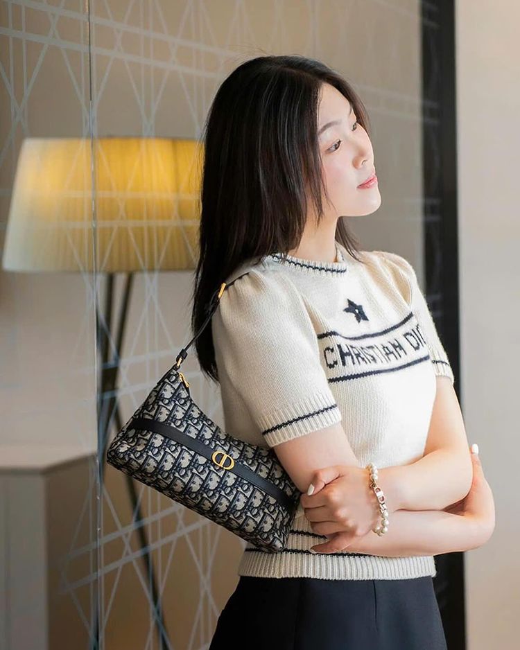 Túi Dior 30 Montaigne Cigale Mini Bag Blue Dior Oblique Jacquard 4