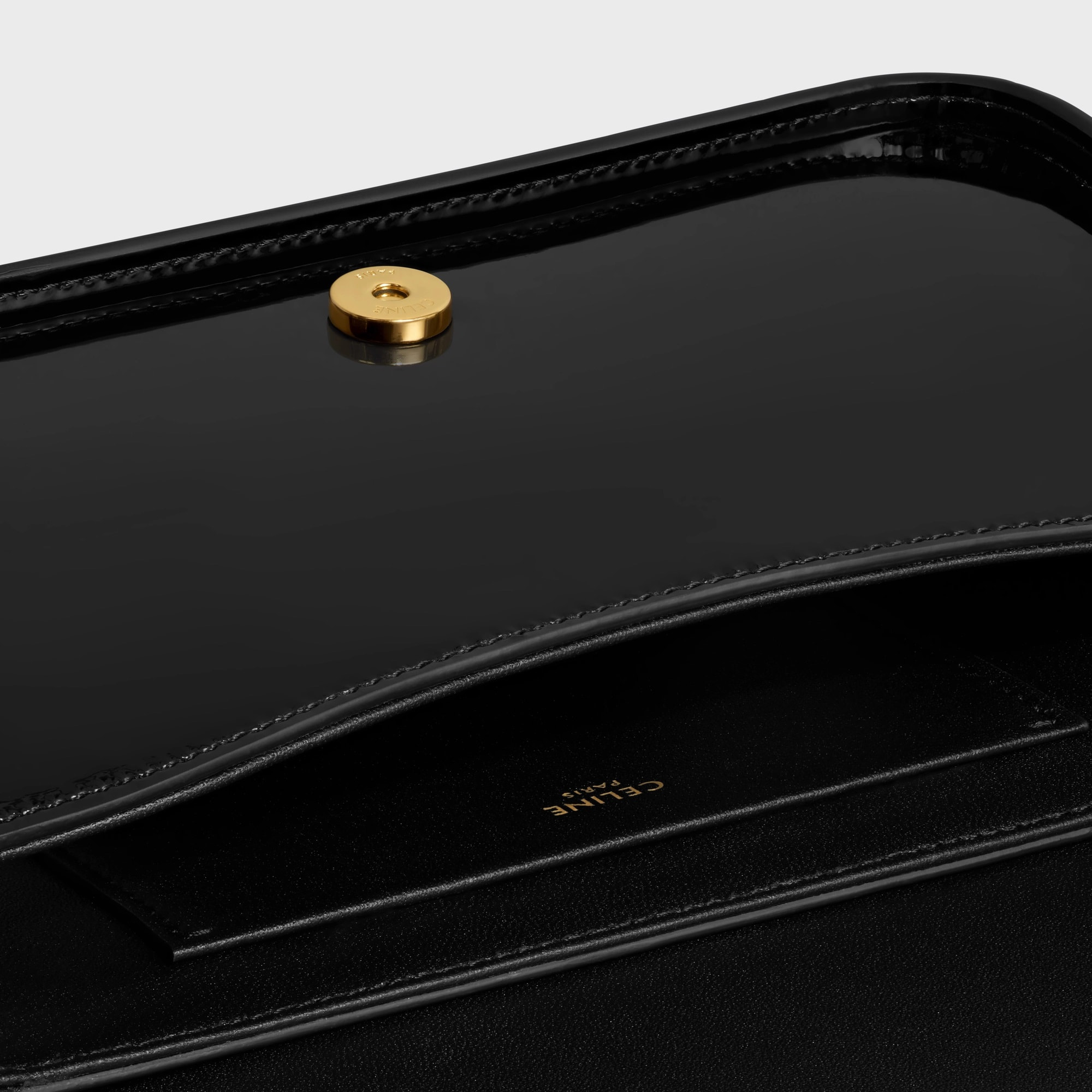 Túi đeo vai Celine Shoulder Bag Terence In Patent Calfskin Black 4