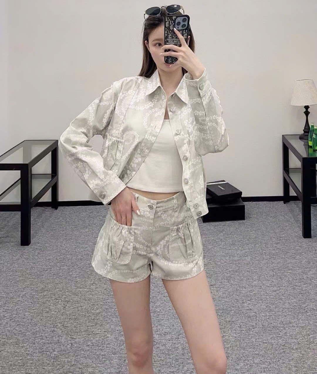 Set bộ Chanel Printed Denim Grey White 4
