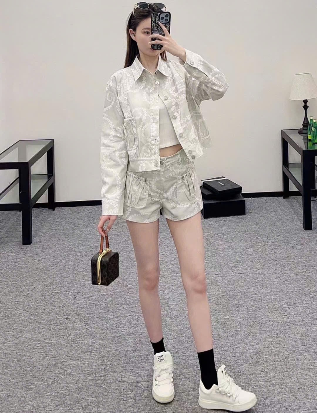 Set bộ Chanel Printed Denim Grey White 8