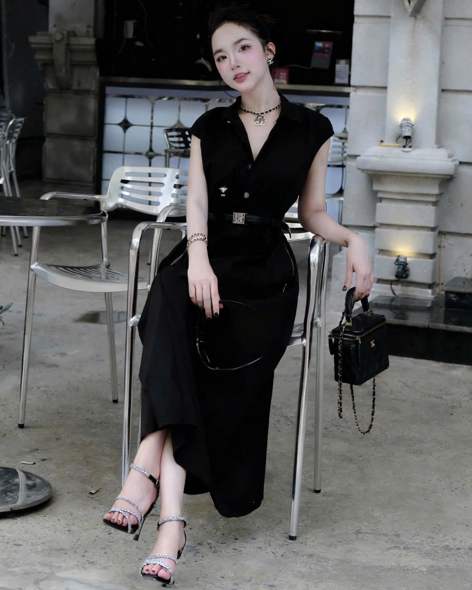 Đầm dài Dior kèm thắt lưng đen 5