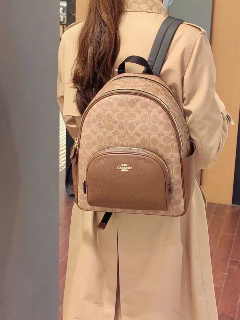 Balo Coach Court Backpack In Signature Canvas Tan Brown CZ176 7