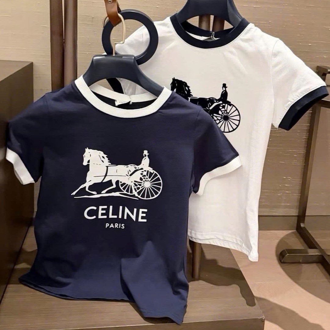 Set áo thun xanh navy trắng kèm quần short sọc ngang celine 11