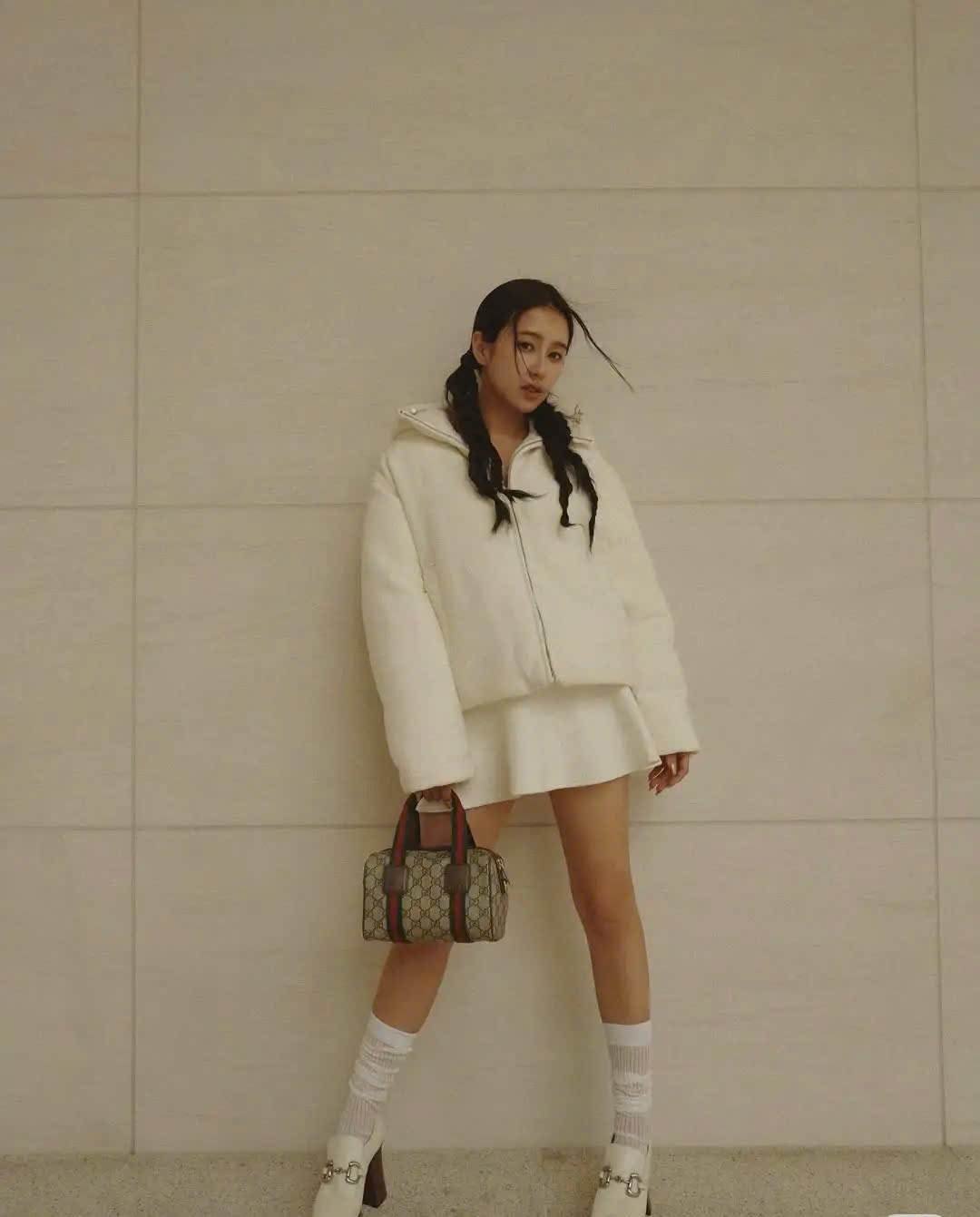 Túi xách nữ Gucci Mini GG Bag in Canvas 1