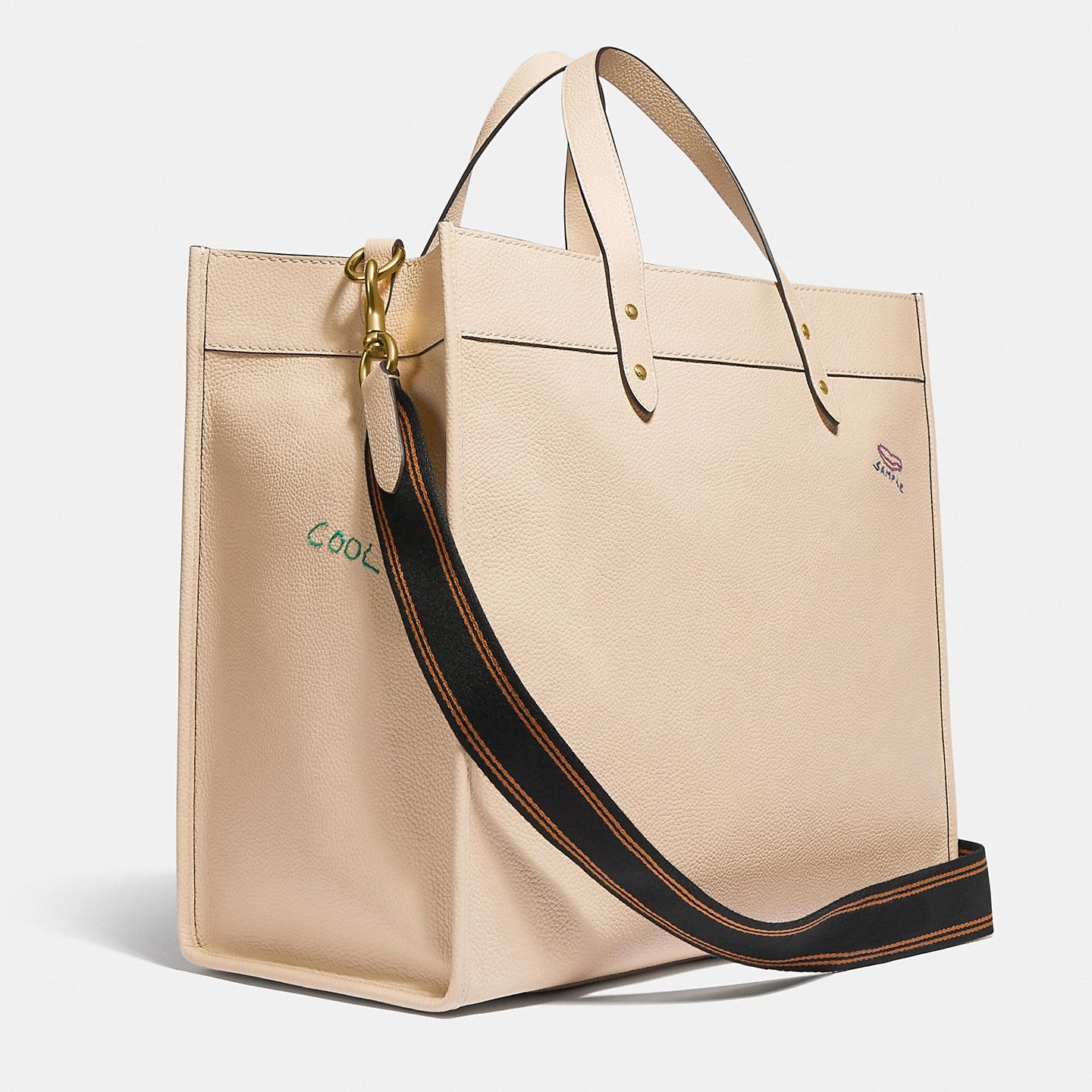 TÚI COACH FIELD TOTE 40 WITH EMBROIDERY IN BRASS 2