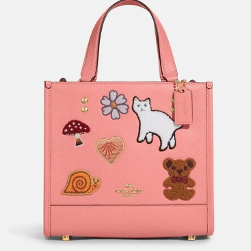 Túi xách nữ Coach Dempsey Tote 22 With Creature Patches