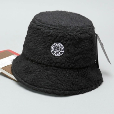 Nón vành nữ Karl Lagerfeld Womens Sherpa Bucket Hat
