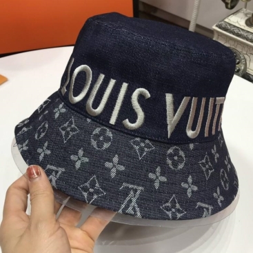 Nón bucket nữ Louis Vuitton