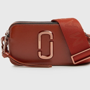 Túi đeo chéo nữ Marc Jacobs màu cam nâu The Snapshot Monochrome Leather Camera Bag
