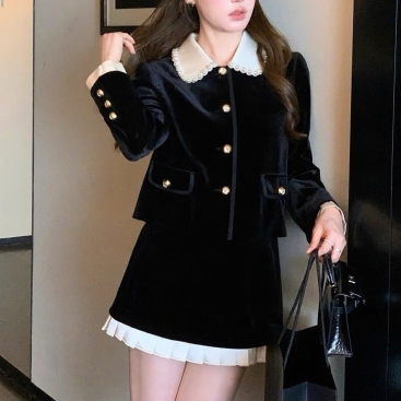 Set đen viền trắng nhung áo váy Chanel