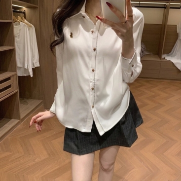 Áo sơ mi lụa tay dài màu trắng kem Polo