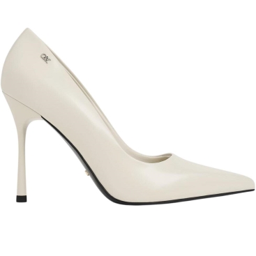Giày cao gót mũi nhọn Charles Keith Kyra Leather Pointed Toe Pumps Chalk SL1-60280472-1
