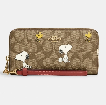 Ví dài nữ Coach X Peanuts Long Zip Around Wallet In Signature Canvas With Snoopy Woodstock Print CE705