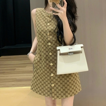 Áo đầm sát nách nữ Gucci phối cúc