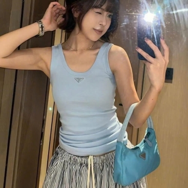 Áo ba lỗ nữ Prada