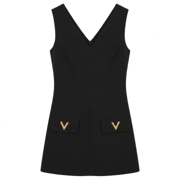 Áo đầm ngắn sát nách cổ tim trắng và đen Valentino