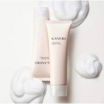 Sữa rửa mặt chống lão hóa, sáng da, hoa tầm xuân Kanebo Refreshing Creamy Wash