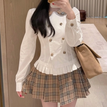Set áo váy ngắn vải Burberry