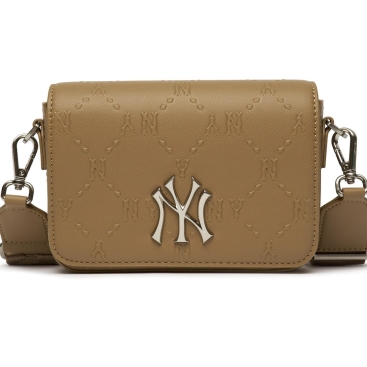 Túi đeo vai MLB NY Monogram Diamond Embo Mini Crossbody Bag New York Yankees Brown 3ACRS041N-50BGD
