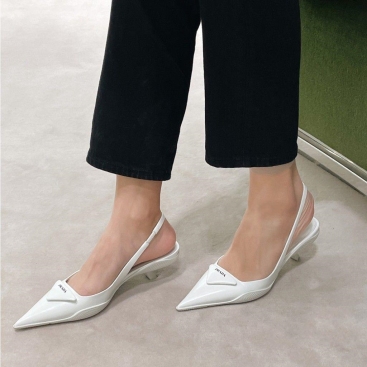 Giày sandal Prada new